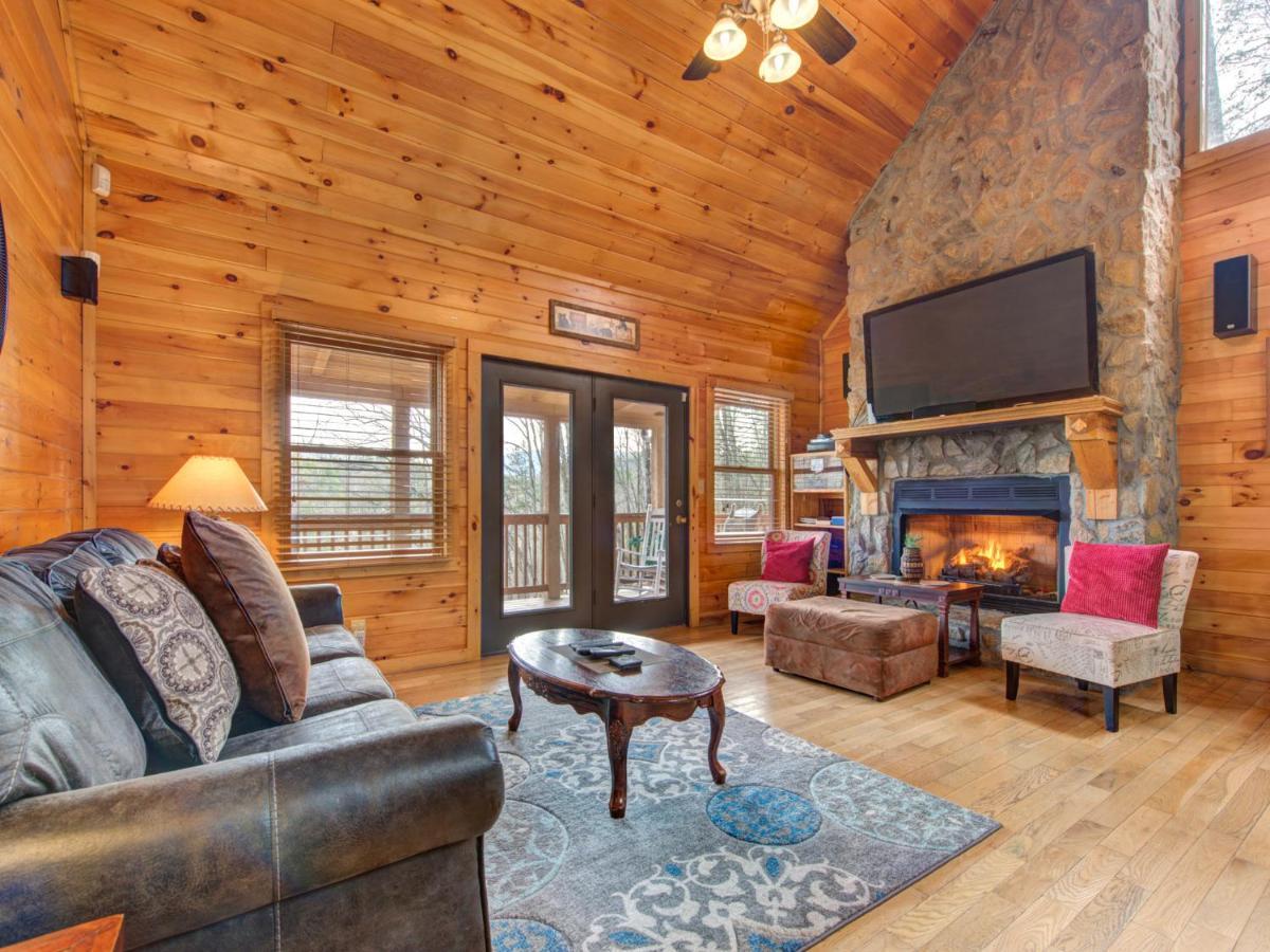 Splashing Sunrise, 2 Bedrooms, Private Pool, Arcade, Hot Tub, Sleeps 6 Pigeon Forge Exterior foto